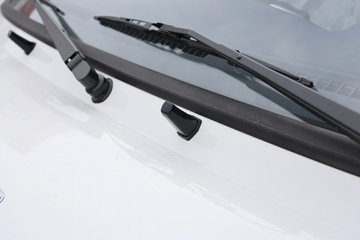 �����𱭺�ʨ 2025�� ���� 2L���� 136���� 2���߶���ջ���ͼƬ
