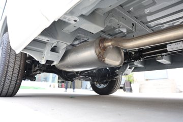 �����𱭺�ʨ 2025�� ���� 2L���� 136���� 2���߶���ջ���ͼƬ