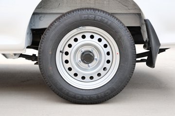 �����𱭺�ʨ 2025�� ���� 2L���� 136���� 2���߶���ջ���ͼƬ