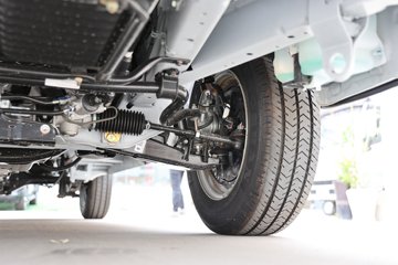 �����𱭺�ʨ 2025�� ���� 2L���� 136���� 2���߶���ջ���ͼƬ