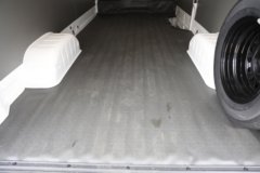 沈阳金杯海狮 2025款 翔运 2L汽油 136马力 2座高顶封闭货车 沈阳金杯海狮 2025款 翔运 2L汽油 136马力 2座高顶封闭货车