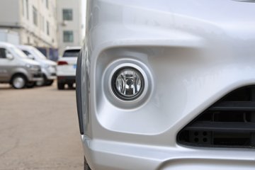 �� �º���EV 2025�������� 3.2�׵��Ŵ��綯����΢�� ����42.3kWhͼƬ