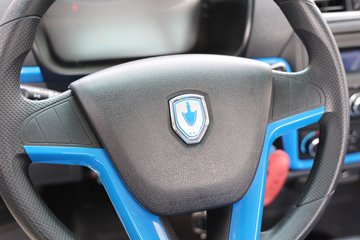 �� �º���EV 2025�������� 3.2�׵��Ŵ��綯����΢�� ����42.3kWhͼƬ