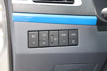 �� �º���EV 2025�������� 3.2�׵��Ŵ��綯����΢�� ����42.3kWhͼƬ