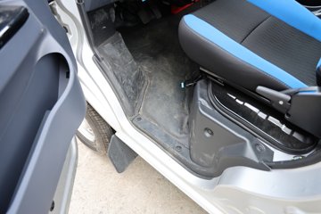 �� �º���EV 2025�������� 3.2�׵��Ŵ��綯����΢�� ����42.3kWhͼƬ