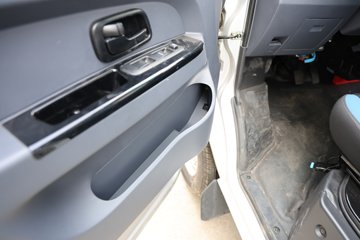 �� �º���EV 2025�������� 3.2�׵��Ŵ��綯����΢�� ����42.3kWhͼƬ