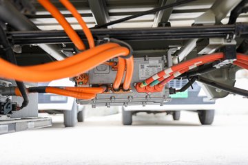 �� �º���EV 2025�������� 3.2�׵��Ŵ��綯����΢�� ����42.3kWhͼƬ