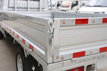 �� �º���EV 2025�������� 3.2�׵��Ŵ��綯����΢�� ����42.3kWhͼƬ