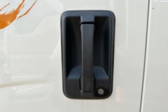 江铃全新顺达 豪华款 2.5L柴油 136马力 万里扬5档 3.3米排半栏板轻卡 江铃全新顺达 豪华款 2.5L柴油 136马力 万里扬5档 3.3米排半栏板轻卡