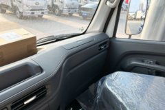 江铃全新顺达 豪华款 2.5L柴油 136马力 万里扬5档 3.3米排半栏板轻卡 江铃全新顺达 豪华款 2.5L柴油 136马力 万里扬5档 3.3米排半栏板轻卡