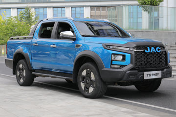 ����Ƥ�� ��;PHEV 2025�� ��ҫ�� ���� ������ʽ��϶���˫��Ƥ�� 31.2kWhͼƬ