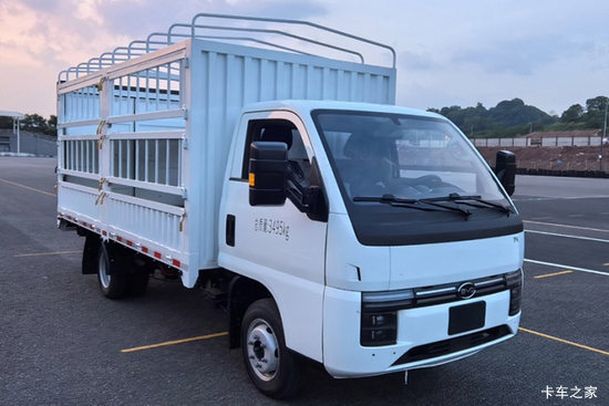 ���ǵ�T4 �Ƽ��� 3.815�׵��Ŵ��綯��դʽ�Ῠ ����62.4kWh