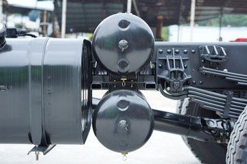 �������ó� ���KC 245���� 4X2 ��ʿ��10�� 4.5����ж��ͼƬ