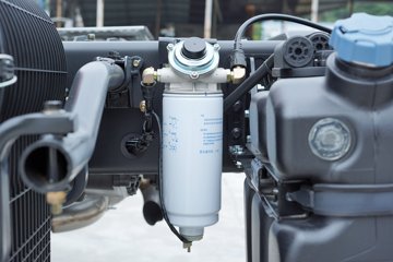 �������ó� ���KC 245���� 4X2 ��ʿ��10�� 4.5����ж��ͼƬ