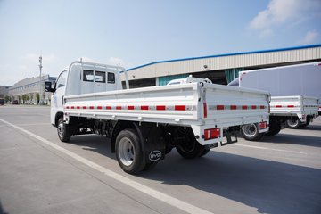 ���ǵ�T4 3.7�׵��Ŵ��綯�����Ῠ ����62.361kWhͼƬ