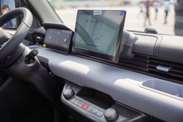 ���ǵ�T4 3.7�׵��Ŵ��綯�����Ῠ ����62.361kWhͼƬ