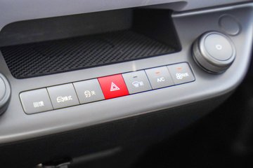 ���ǵ�T4 3.7�׵��Ŵ��綯�����Ῠ ����62.361kWhͼƬ