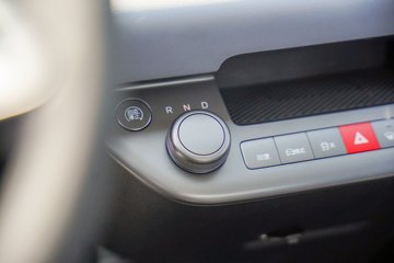 ���ǵ�T4 3.7�׵��Ŵ��綯�����Ῠ ����62.361kWhͼƬ