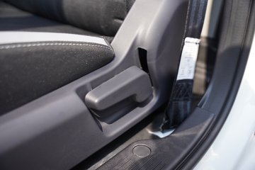 ���ǵ�T4 3.7�׵��Ŵ��綯�����Ῠ ����62.361kWhͼƬ