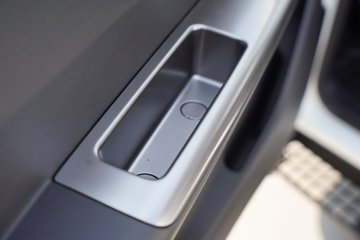 ���ǵ�T4 3.7�׵��Ŵ��綯�����Ῠ ����62.361kWhͼƬ