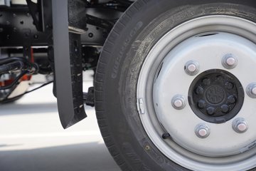 ���ǵ�T4 3.7�׵��Ŵ��綯�����Ῠ ����62.361kWhͼƬ