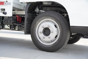 ���ǵ�T4 3.7�׵��Ŵ��綯�����Ῠ ����62.361kWhͼƬ