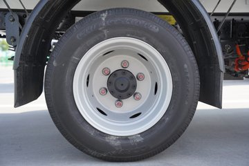 ���ǵ�T4 3.7�׵��Ŵ��綯�����Ῠ ����62.361kWhͼƬ