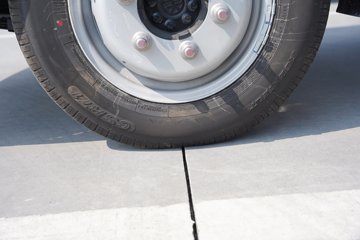 ���ǵ�T4 3.7�׵��Ŵ��綯�����Ῠ ����62.361kWhͼƬ