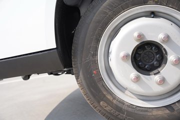 ���ǵ�T4 3.7�׵��Ŵ��綯�����Ῠ ����62.361kWhͼƬ