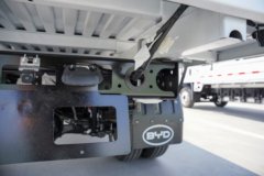 比亚迪T4 3.7米单排纯电动栏板轻卡 弗迪62.361kWh