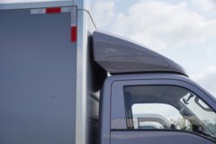 比亚迪T4 3.7米单排纯电动厢式轻卡 弗迪62.361kWh