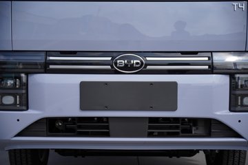 ���ǵ�T4 3.7�׵��Ŵ��綯��ʽ�Ῠ ����62.361kWhͼƬ