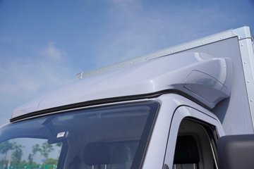 ���ǵ�T4 3.7�׵��Ŵ��綯��ʽ�Ῠ ����62.361kWhͼƬ