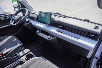 ���ǵ�T4 3.7�׵��Ŵ��綯��ʽ�Ῠ ����62.361kWhͼƬ