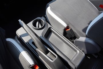 ���ǵ�T4 3.7�׵��Ŵ��綯��ʽ�Ῠ ����62.361kWhͼƬ