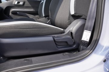 ���ǵ�T4 3.7�׵��Ŵ��綯��ʽ�Ῠ ����62.361kWhͼƬ