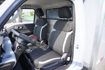 ���ǵ�T4 3.7�׵��Ŵ��綯��ʽ�Ῠ ����62.361kWhͼƬ