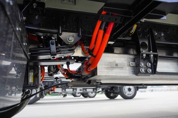 ���ǵ�T4 3.7�׵��Ŵ��綯��ʽ�Ῠ ����62.361kWhͼƬ