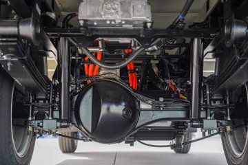 ���ǵ�T4 3.7�׵��Ŵ��綯��ʽ�Ῠ ����62.361kWhͼƬ