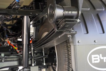 ���ǵ�T4 3.7�׵��Ŵ��綯��ʽ�Ῠ ����62.361kWhͼƬ