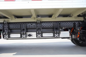 ���ǵ�T4 3.7�׵��Ŵ��綯��ʽ�Ῠ ����62.361kWhͼƬ