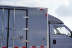 比亚迪T4 3.7米单排纯电动厢式轻卡 弗迪62.361kWh