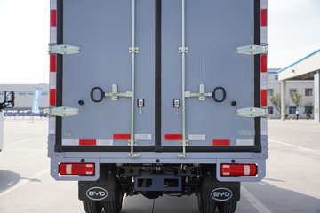 ���ǵ�T4 3.7�׵��Ŵ��綯��ʽ�Ῠ ����62.361kWhͼƬ