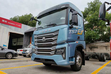 �������� HOWO TS7 ����� 6.9L���� 290���� 4X2 �й�����10�� 9.6����ʽ�ػ���ͼƬ