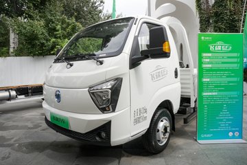 飞碟EF3&nbsp;电动载货车外观图片