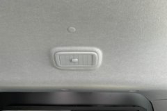 上汽大通大拿V1 9座纯电动多用途乘用车 64kWh