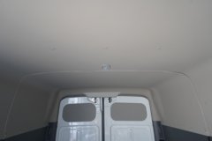 江淮星锐新6系 商旅版 2.5T柴油 165马力 3座 高顶 封闭货车