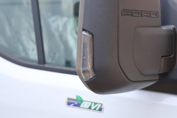 �������� ȫ˳T8 ���˰� 174���� 2.3T���� 3�� ����ߺ�˫̥����ջ���ͼƬ