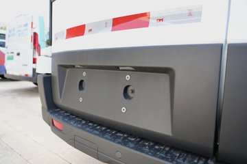 �������� ȫ˳T8 ���˰� 174���� 2.3T���� 3�� ����ߺ�˫̥����ջ���ͼƬ