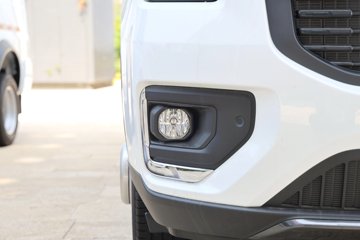 �������� ȫ˳T8 ���˰� 174���� 2.3T���� 3�� ����ߺ�˫̥����ջ���ͼƬ